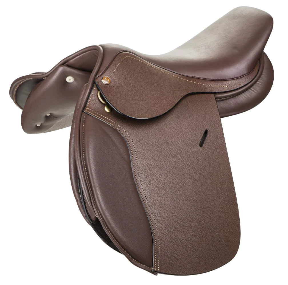HDR Club Novice close contact saddle