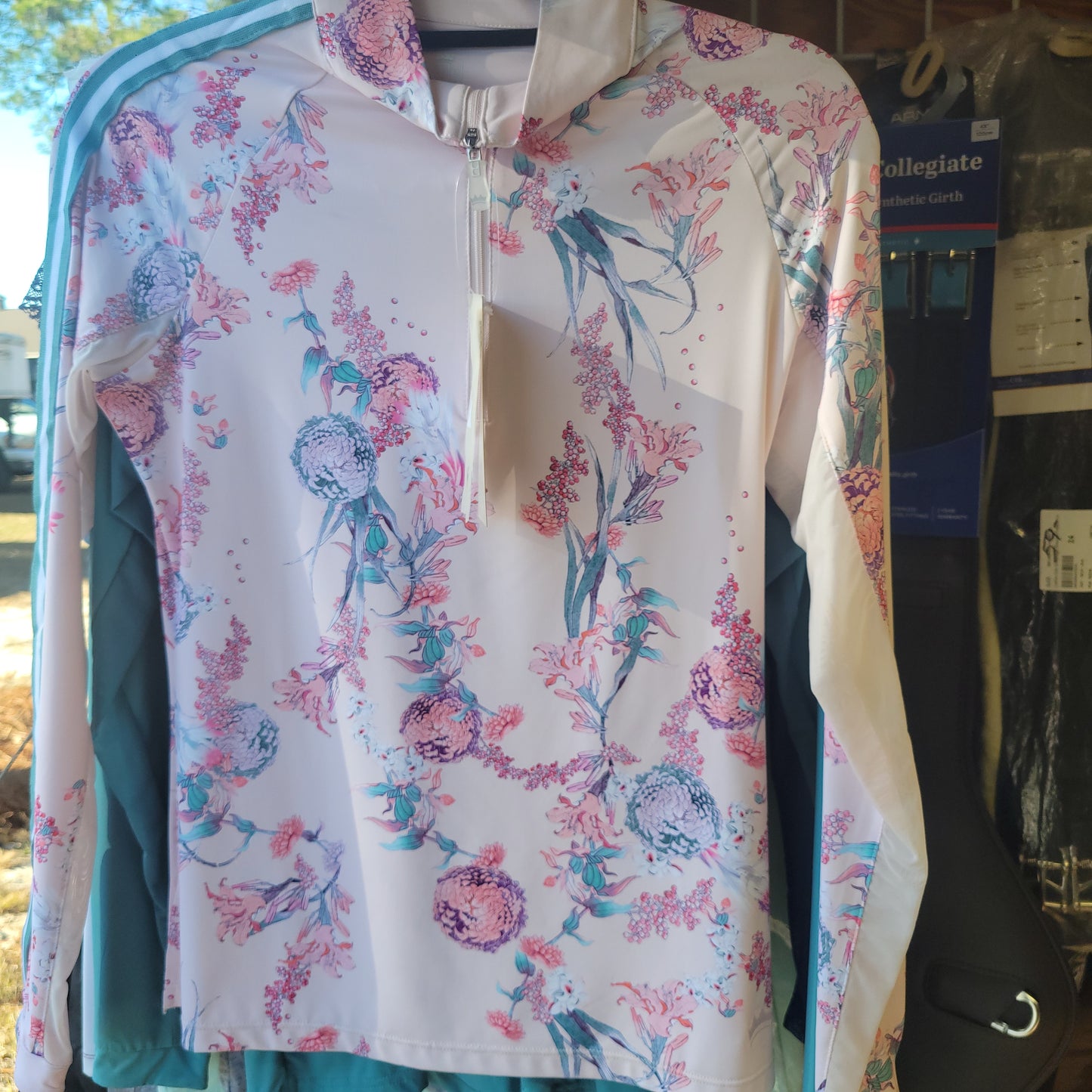 Kastel pink show shirt small